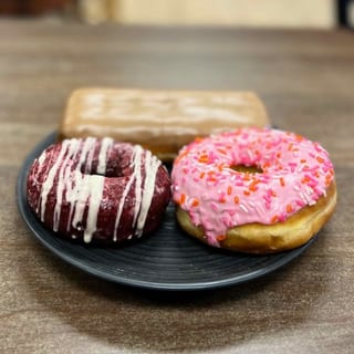 Assorted Donuts (Serves 12)