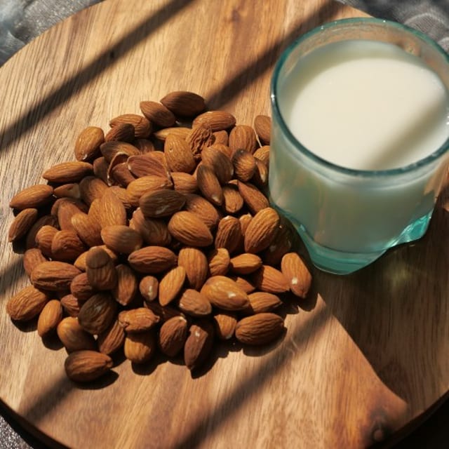 Dora.